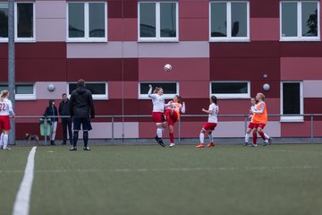 Bild 43 - B-Juniorinnen ETV - Walddoerfer : Ergebnis: 4:1